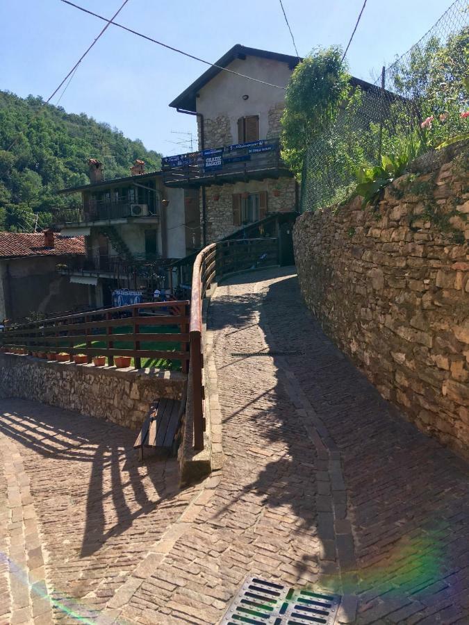 Casa Vacanza Serena Palazzago Exteriör bild